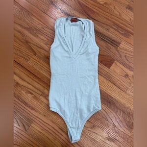 Alix NYC merit rib knit v-neck bodysuit XS